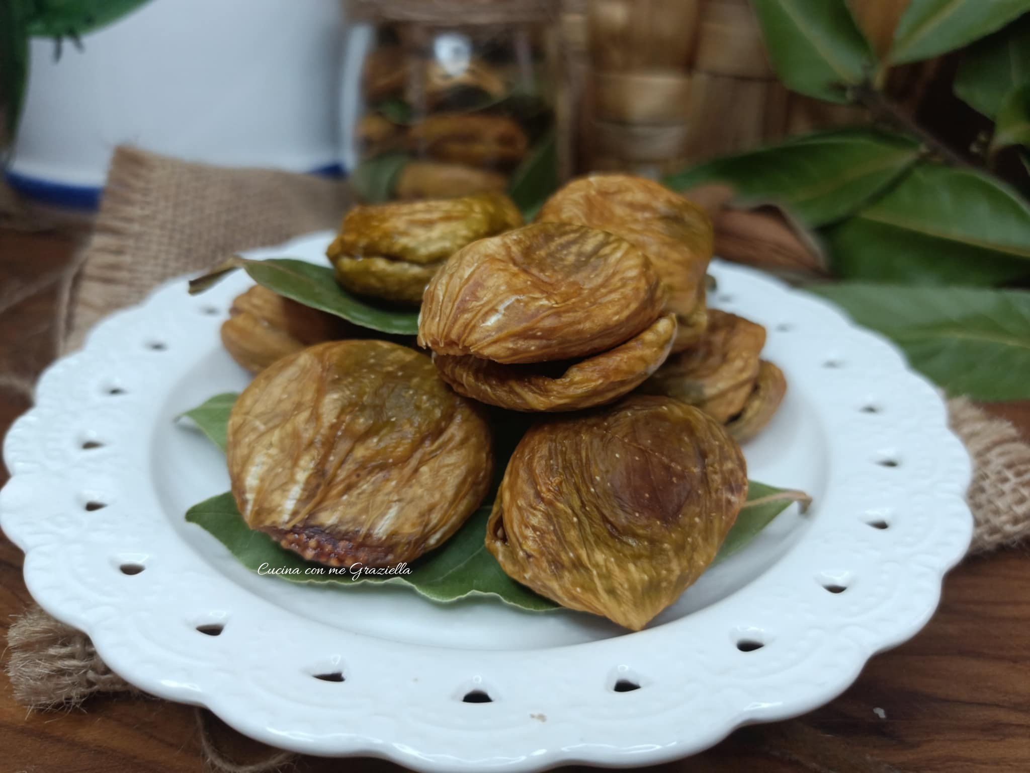 fichi secchi con mandorle e limone