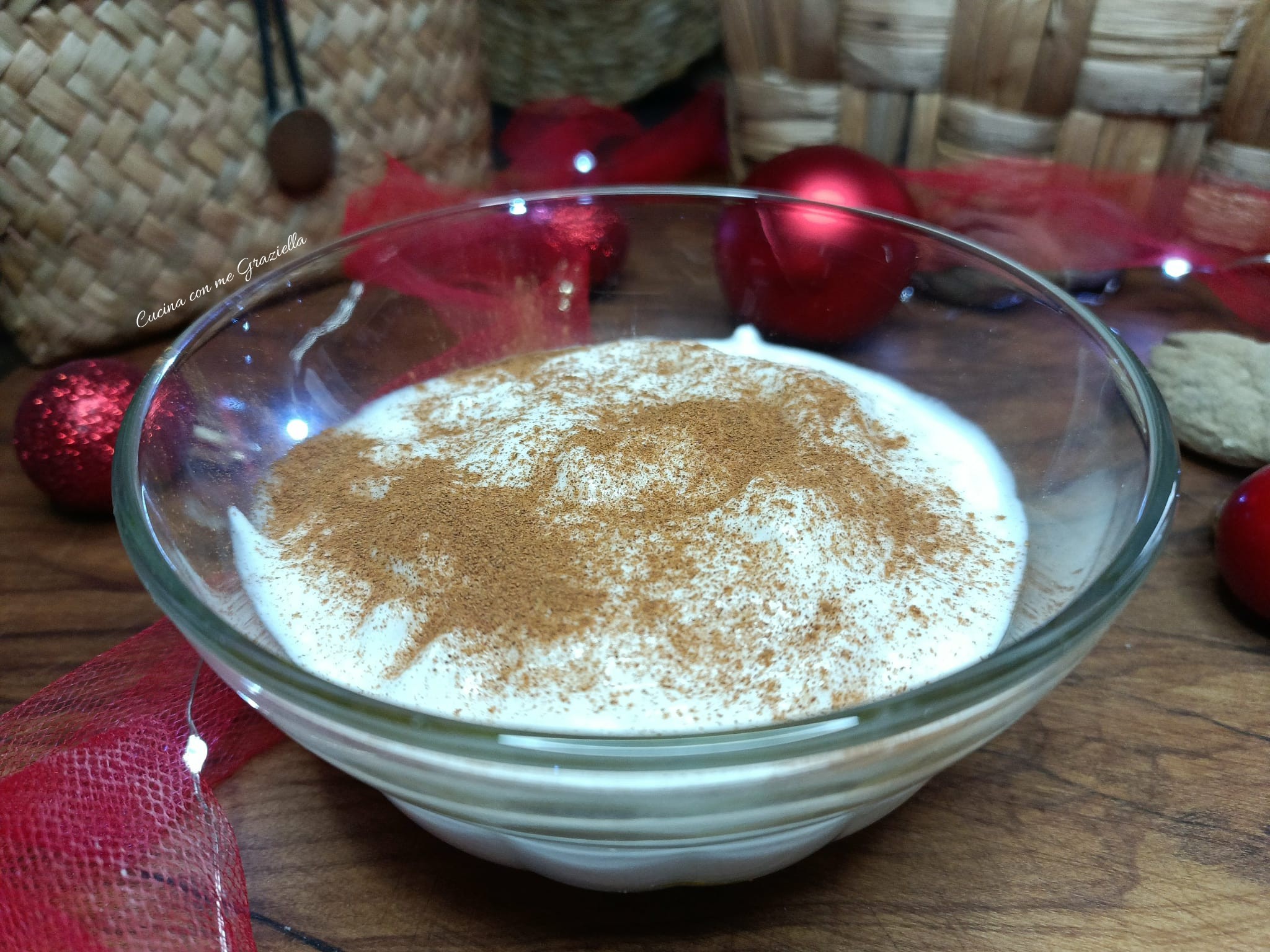 Biancomangiare o latte di mandorla pugliese