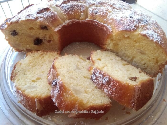 Ciambella pere e uvetta