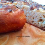 Focaccia con farina 1 e cipolle rosse di Acquaviva