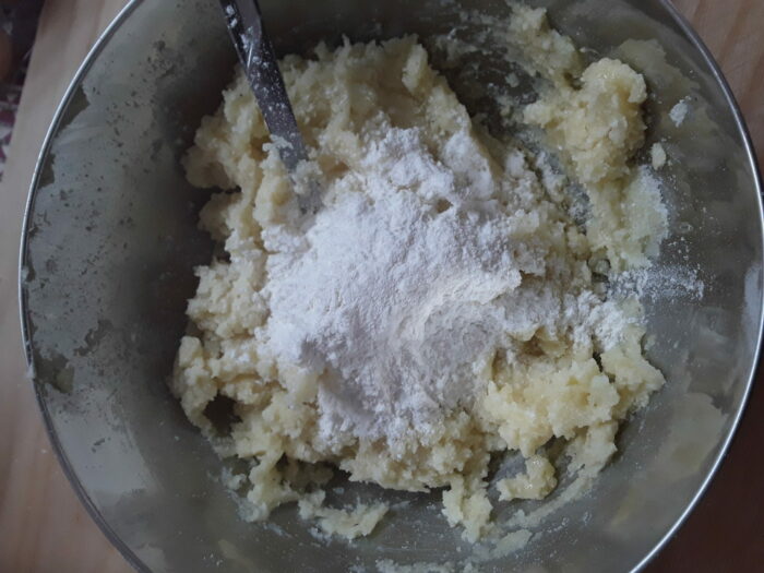 Patate bollite farina