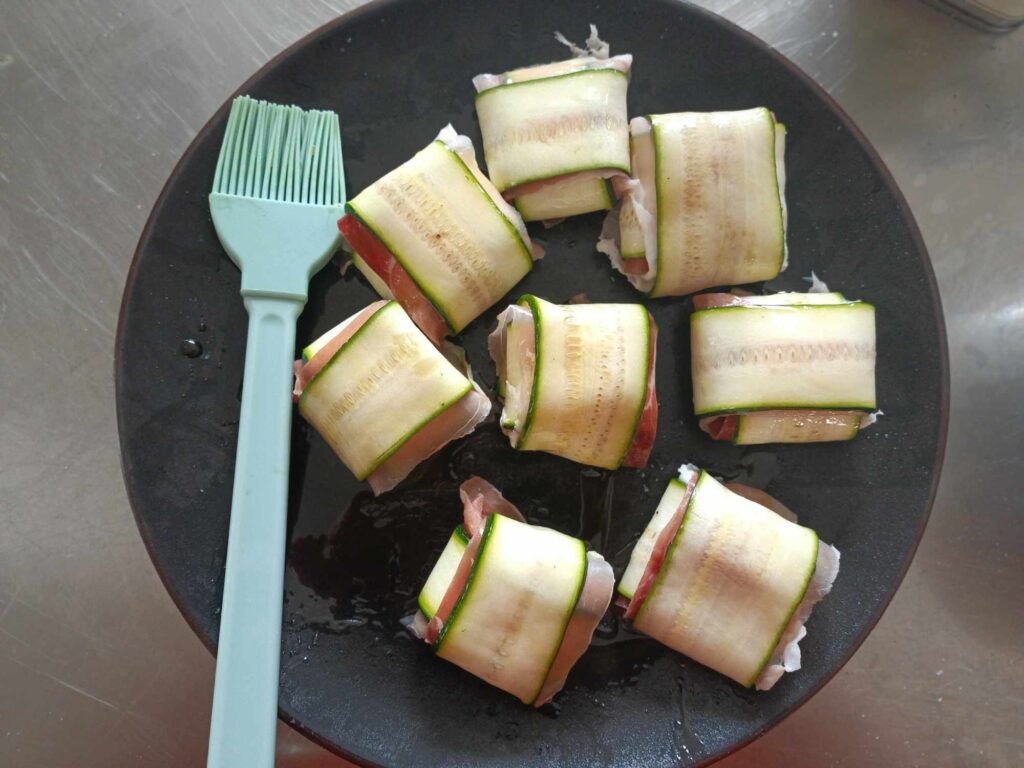 pacchetti di zucchine spennellati