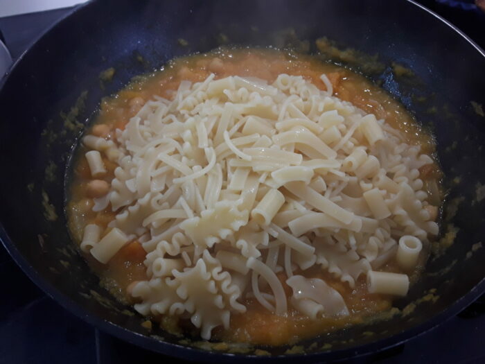pasta zucca e ceci padella pasta zucca e ceci padella