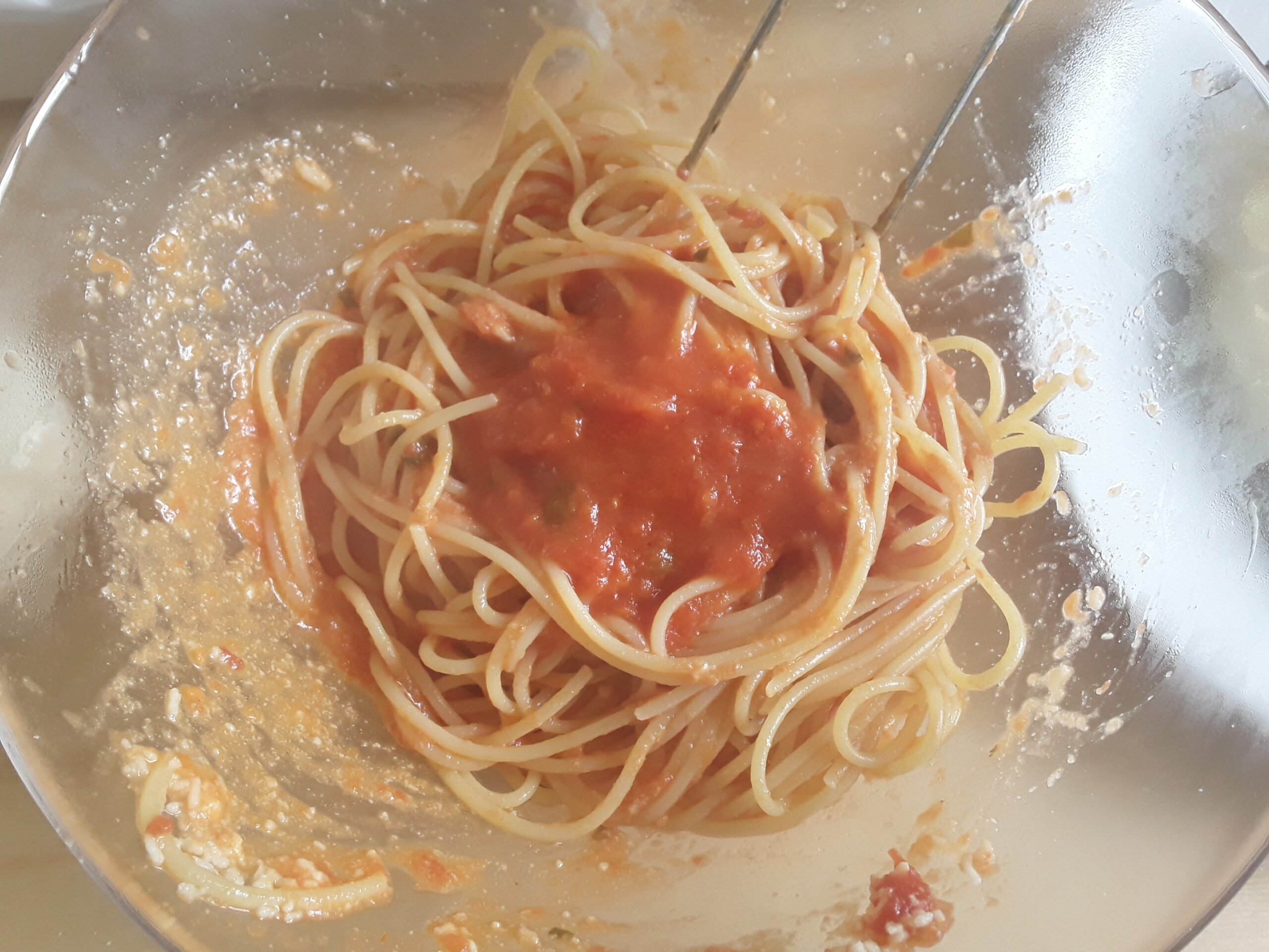 spaghetti e sugo