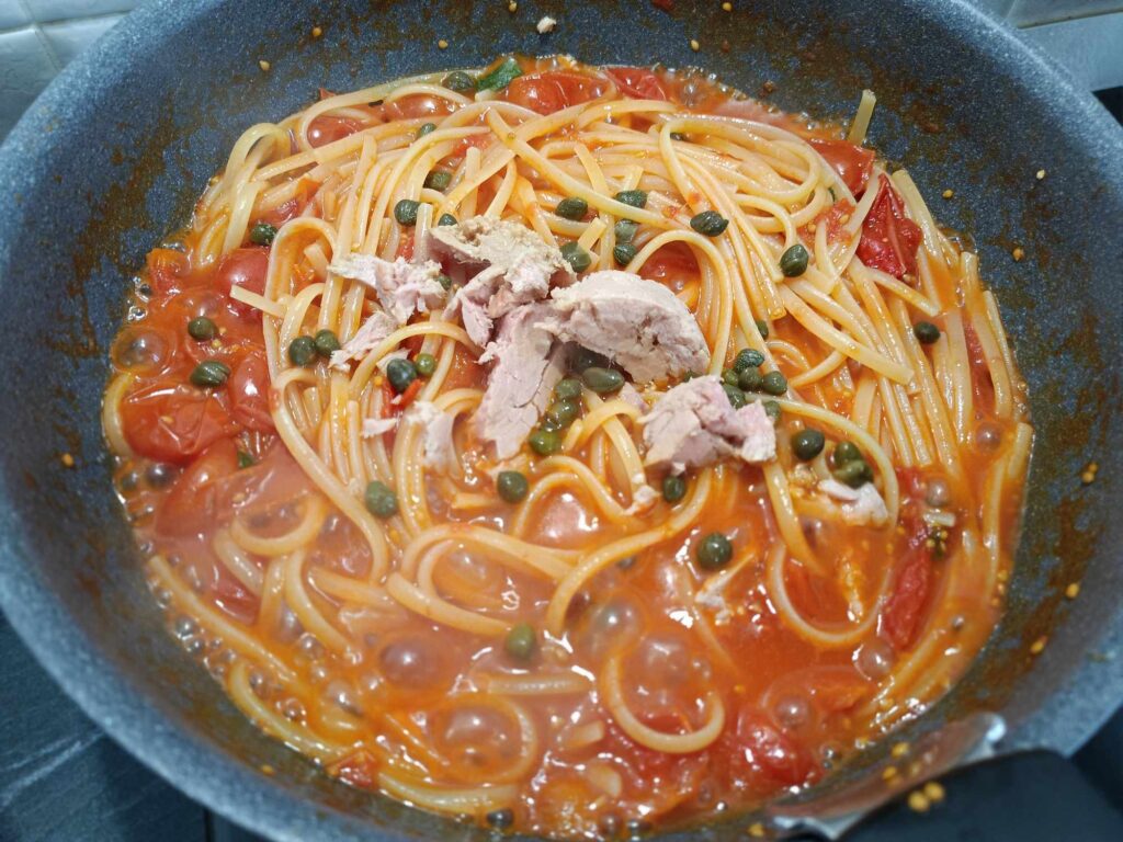pasta tonno e capperi