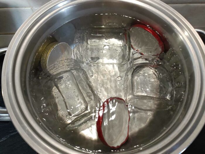 Barattoli a sterilizzare