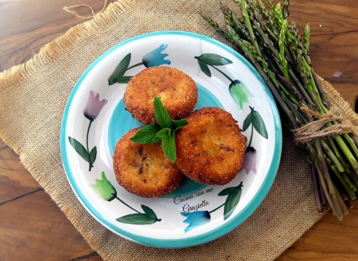 Burger di patate e asparagi