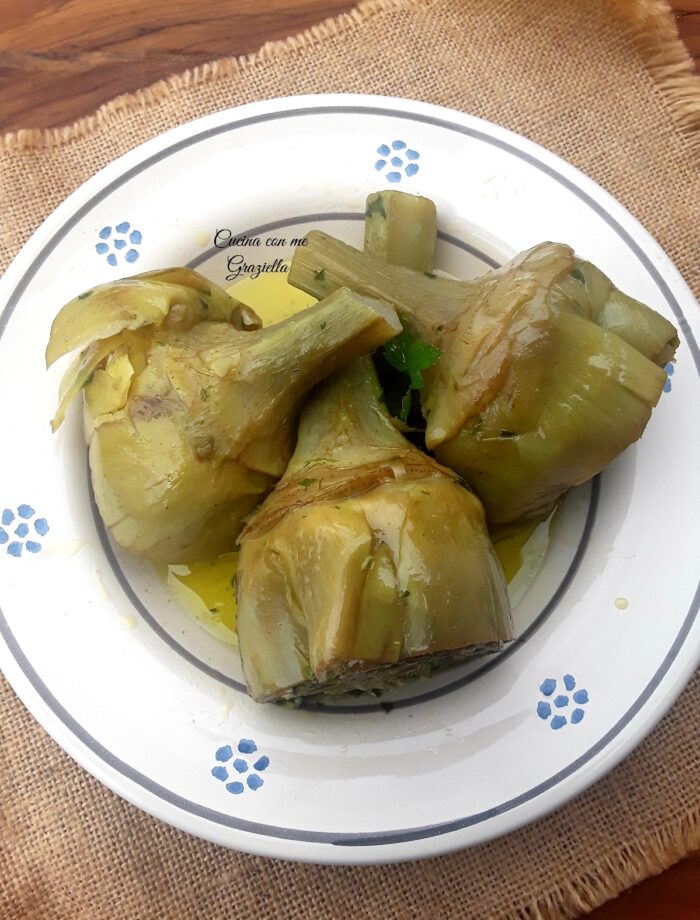 Carciofi alla romana