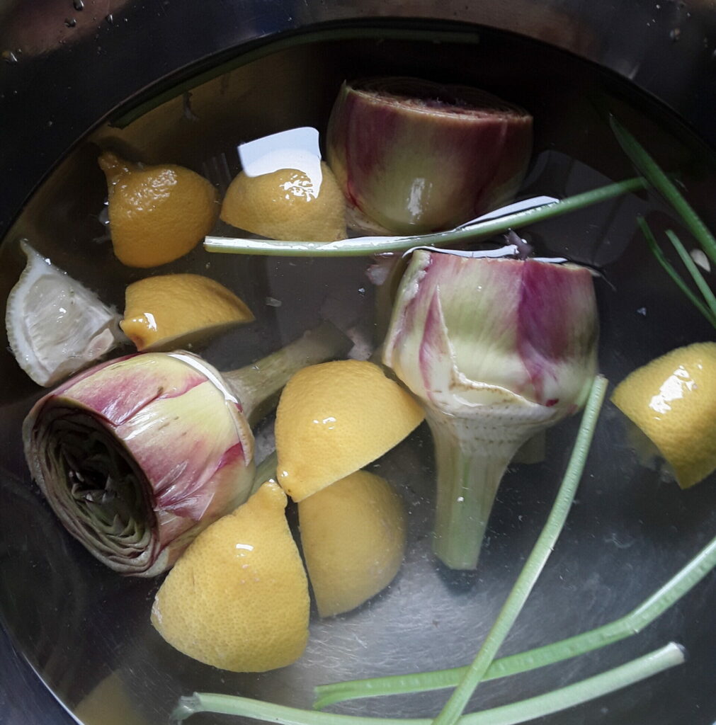 Carciofi in acqua e limone