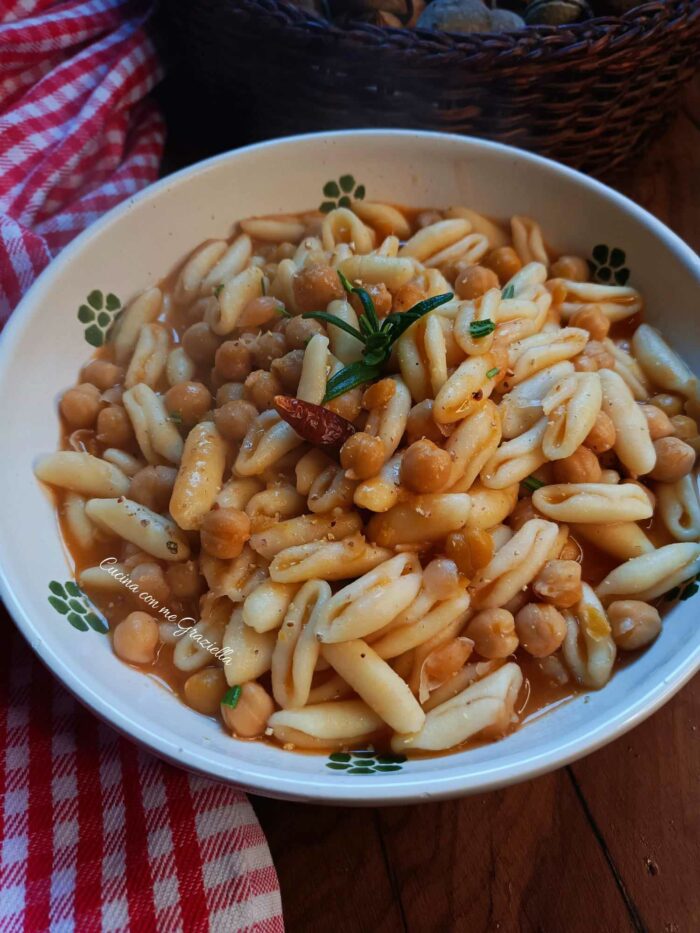 Cavatelli e ceci 