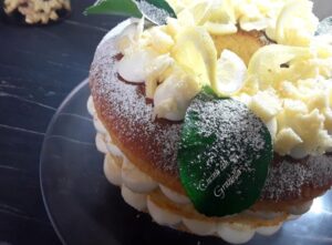 Chiffon cake mimosa
