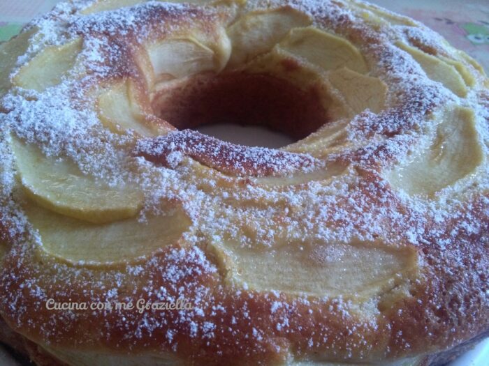 Ciambella alle mele