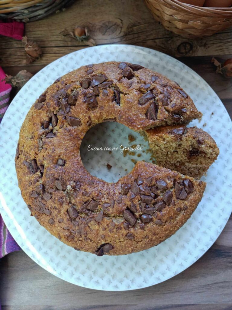 Ciambella alle nocciole