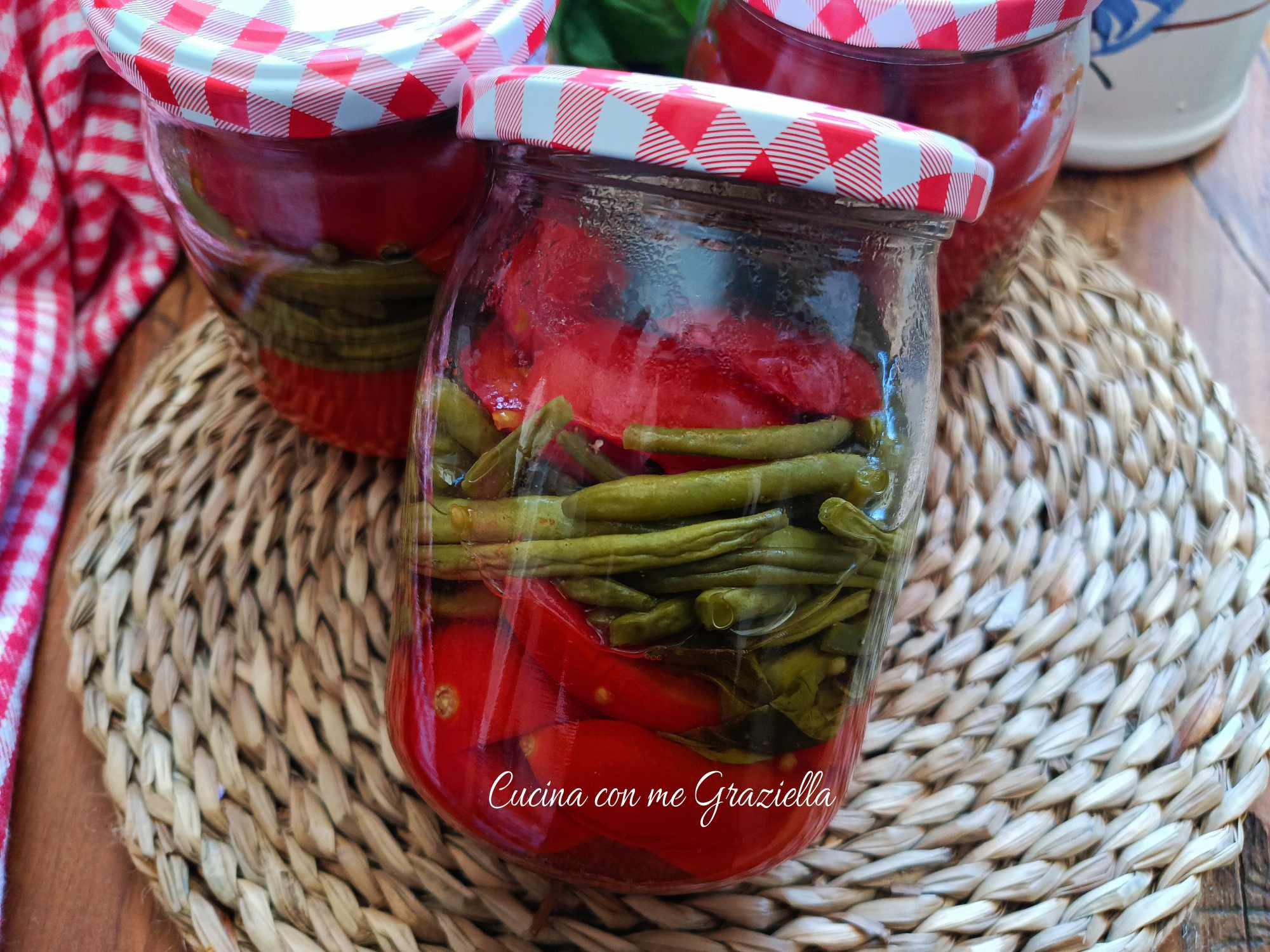 Conserva di fagiolini e pomodori