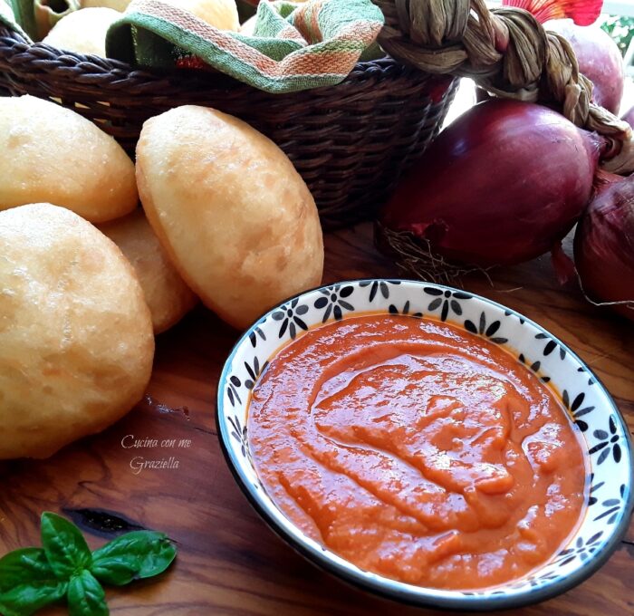 Conserva di peperoni e pomodori piccante