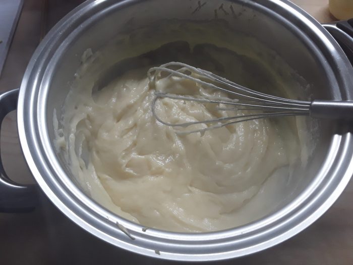 Crema pasticcera al cioccolato bianco