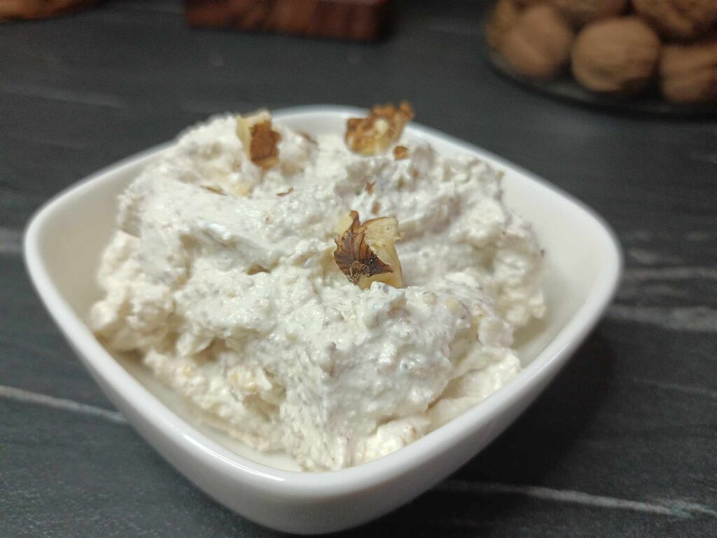 crema noci e formaggio