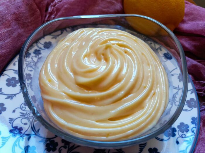 Crema pasticcera al limone