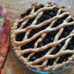 Crostata con marmellata di ciliegie e noci con frolla all'olio