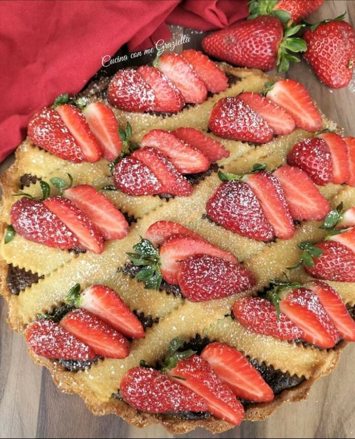 crostata nutella e fragole crostata nutella e fragole