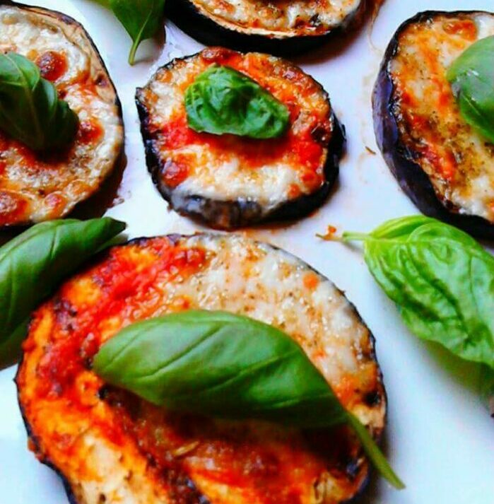 Pizzette di melanzane