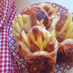 Fagottini con patatine e wurstel
