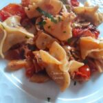 Fagottini ripieni di carne con funghi e speck