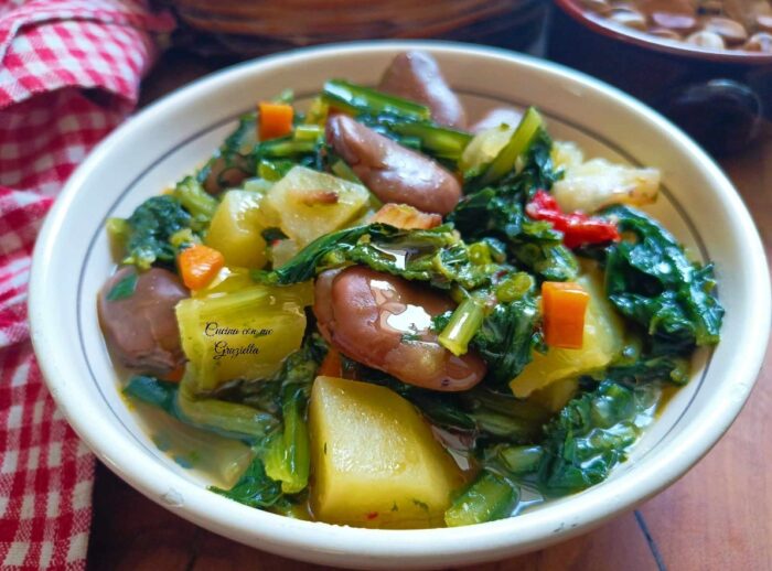 Patate cicoria e fave a nasello