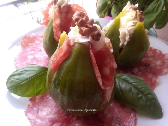 Fioroni salame gorgonzola e noci