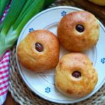 Focaccine cipolla e tonno