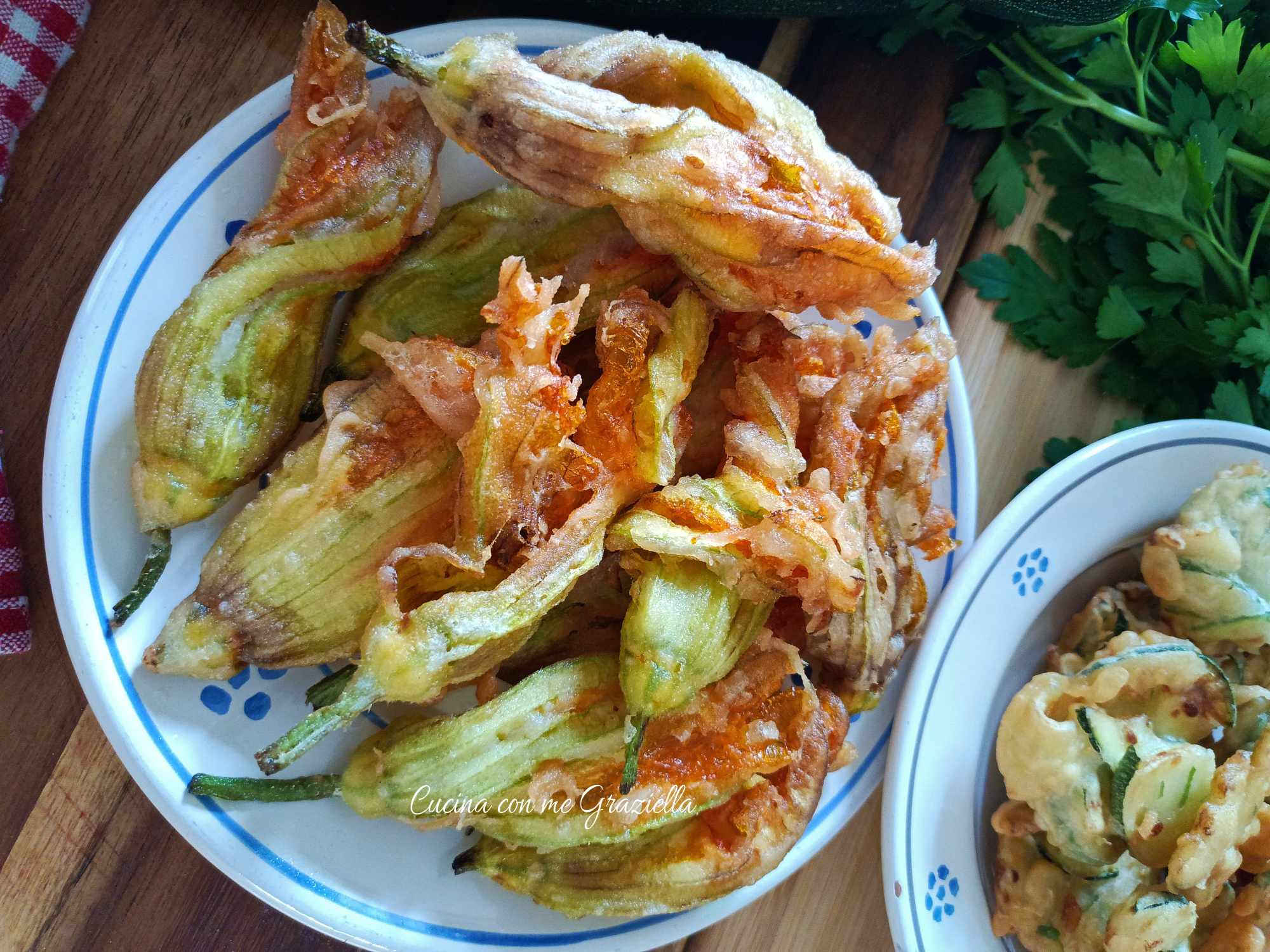 Fuori di zucca fritti in pastella