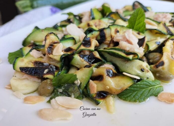 Insalata di zucchine tonno e mandorle 44