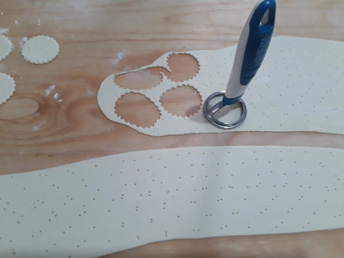 Intaglio cracker tondi