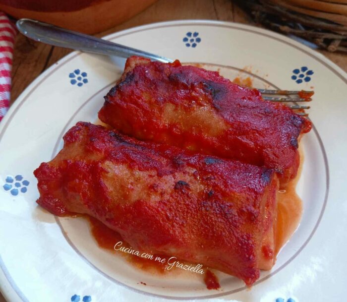 Involtini di mortadella al forno