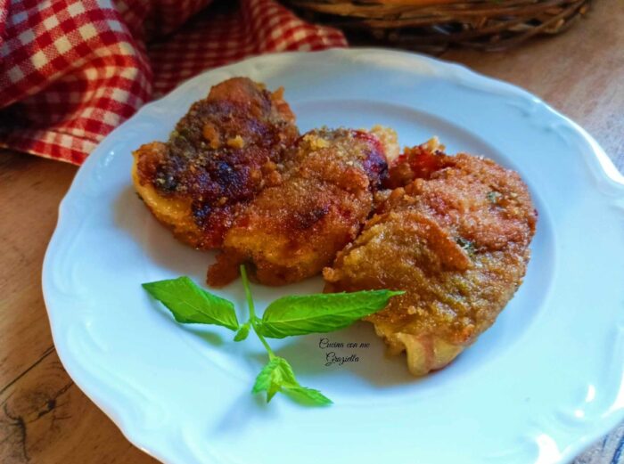 Involtini di peperoni ripieni