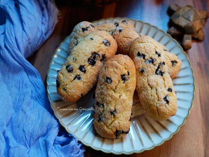 Inzupposi allo yogurt con gocce di cioccolato