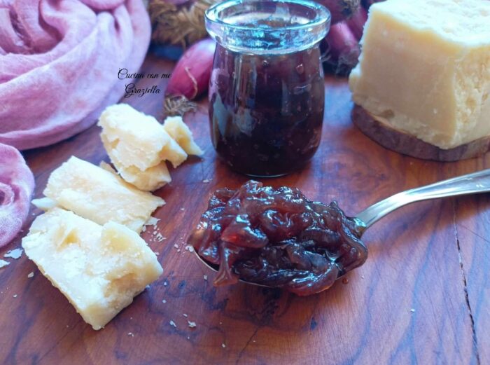 Marmellata di cipolle rosse di Tropea