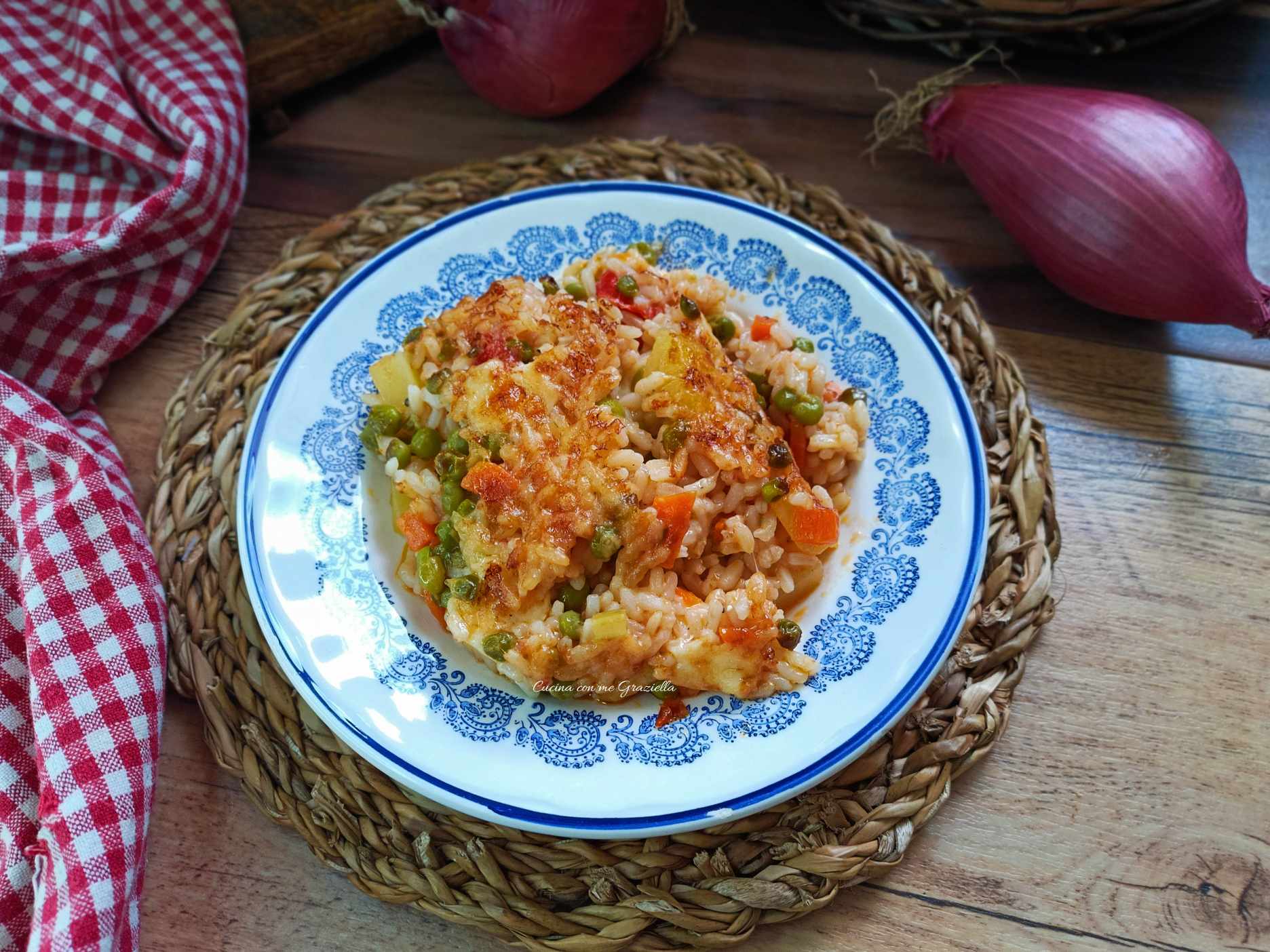 Minestra di riso patate e piselli