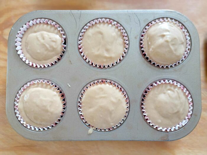 Muffin al caffè ripieni di nutella crudi Muffin al caffè ripieni di nutella crudi