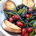 Olive fritte con pomodori e friggitelli