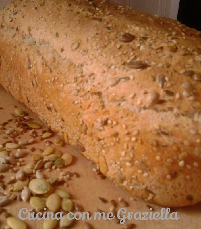 Pan bauletto integrale ai cereali Pan bauletto integrale ai cereali