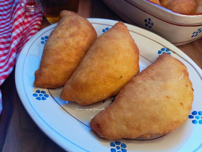 Panzerotti con impasto alla birra 
