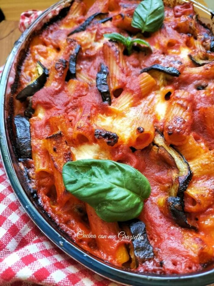 Pasta al forno con le melanzane
