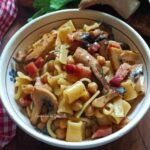 Pasta ceci funghi e pancetta