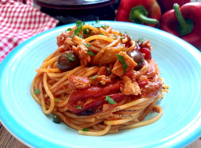Pasta peperoni e tonno