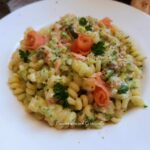 Pasta zucchine salmone e philadelphia