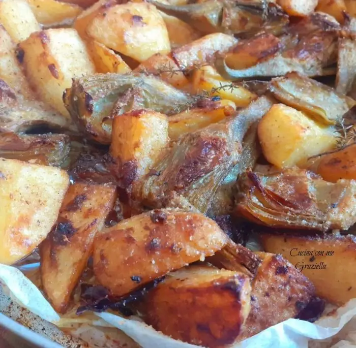 Patate e carciofi al forno