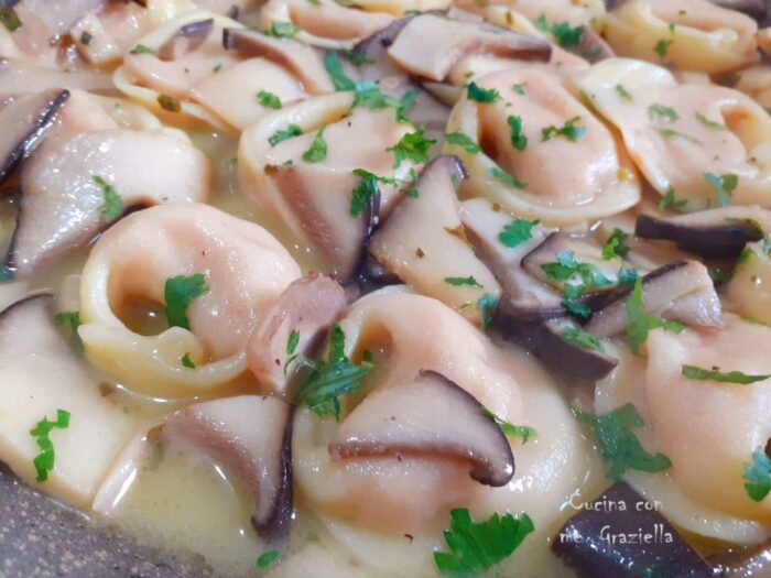 Tortelloni ripieni di zucca e gorgonzola