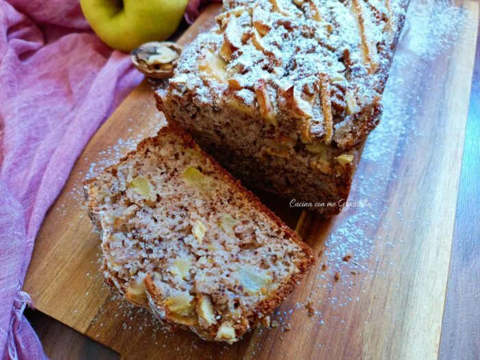 Plumcake mele e noci
