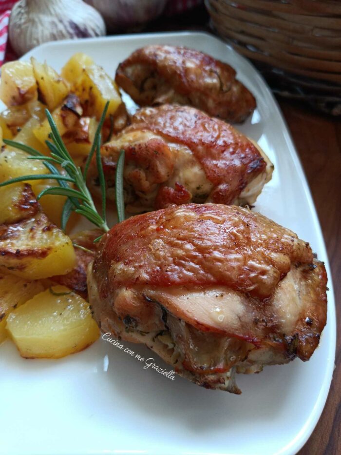 Pollo e patate al forno alla birra 